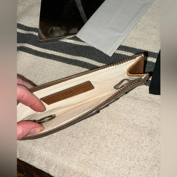 *FLASH SALE* NWT Frye Melissa Leather Snap Card Wallet Cognac Brown Retail $98 - Picture 11 of 12